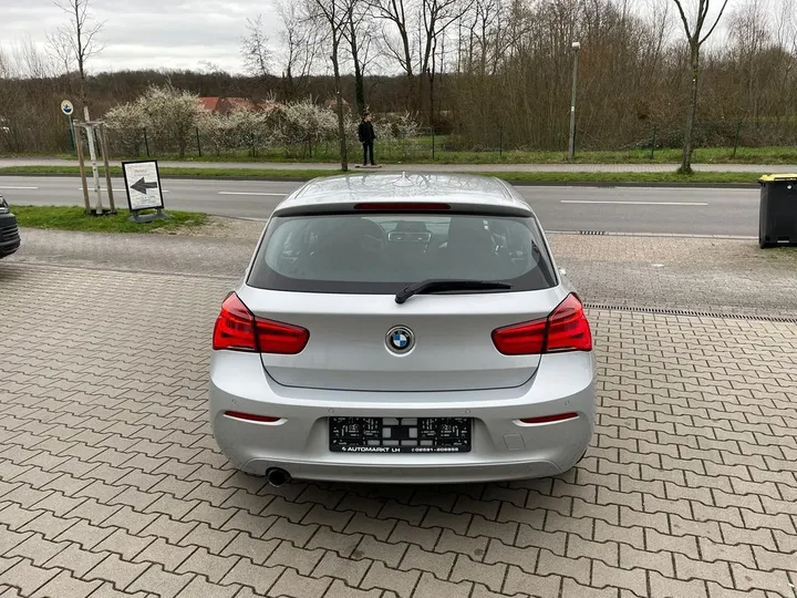BMW 118