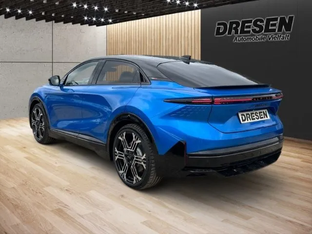 Alpine A390