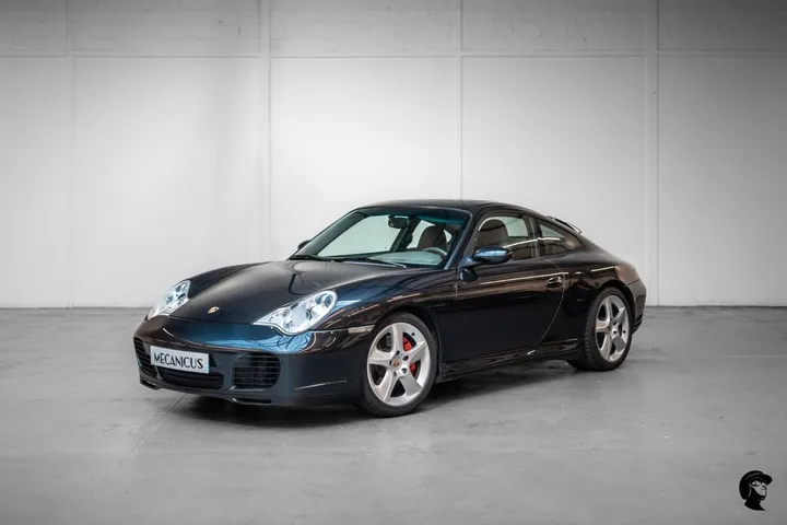 Porsche 996