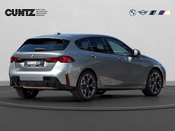 BMW 120