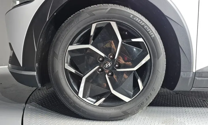 Hyundai Ioniq5
