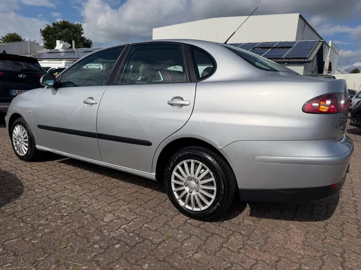 Seat Cordoba