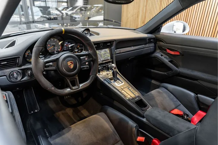 Porsche 991