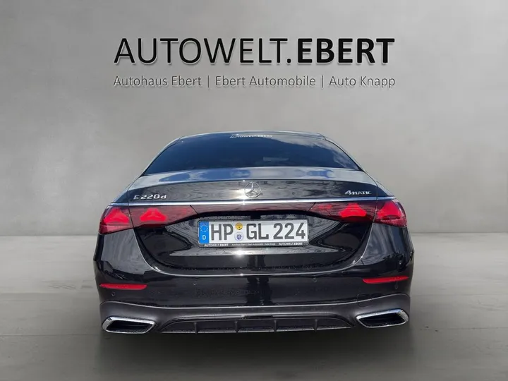 Mercedes-Benz E 220