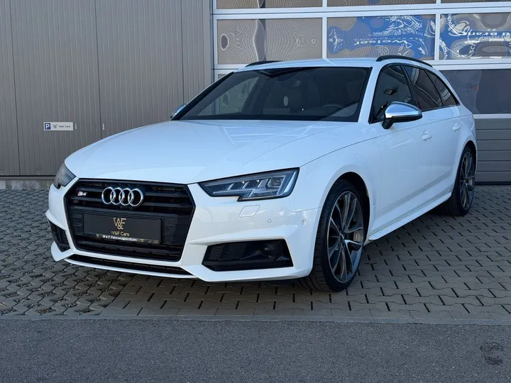 Audi S4