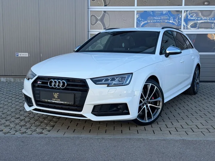 Audi S4