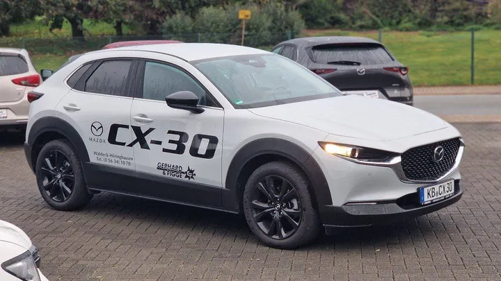 Mazda CX-30