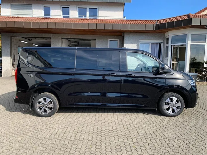 Volkswagen T7 Caravelle