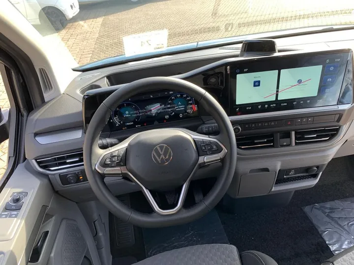 Volkswagen T7 Caravelle