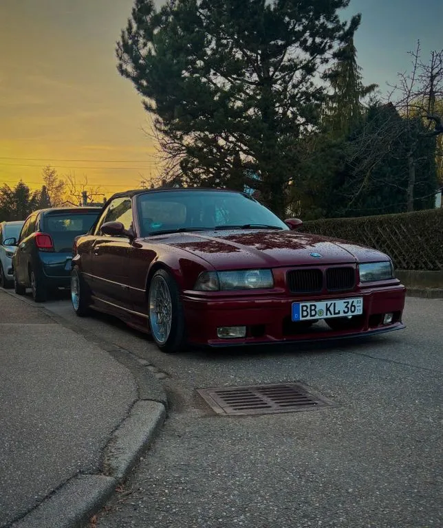 BMW 325