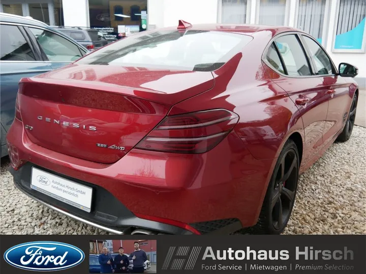 Genesis G70
