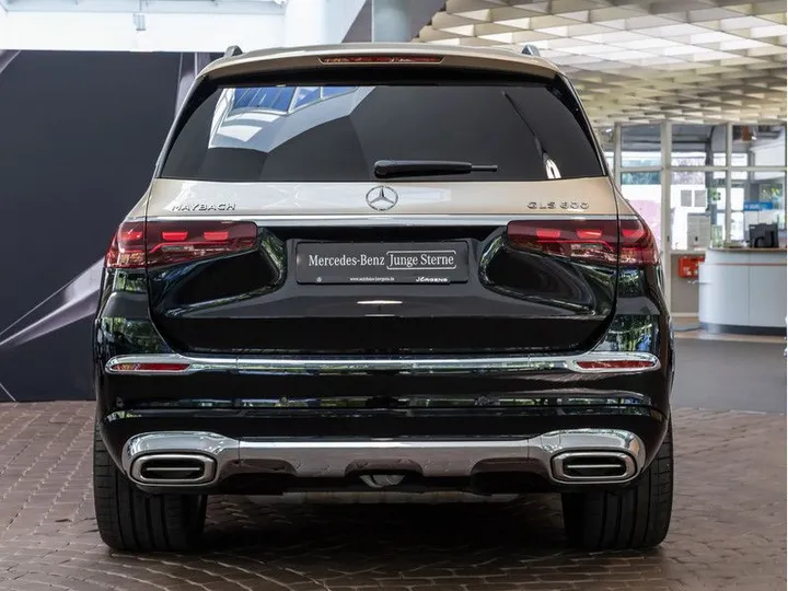 Mercedes-Benz GLS 600