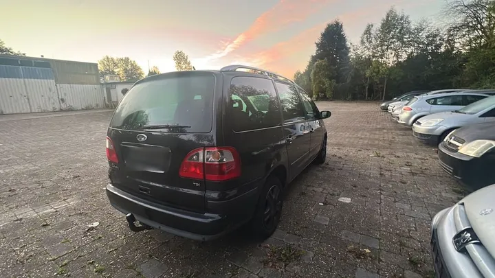 Ford Galaxy