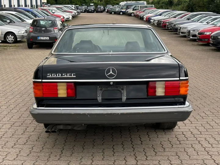Mercedes-Benz 560