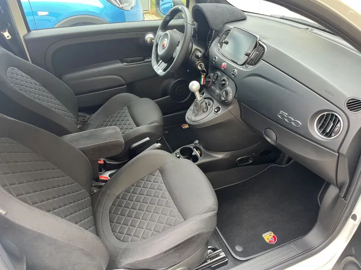 Abarth 595