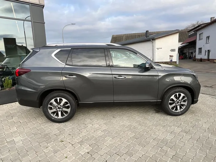 KGM Rexton