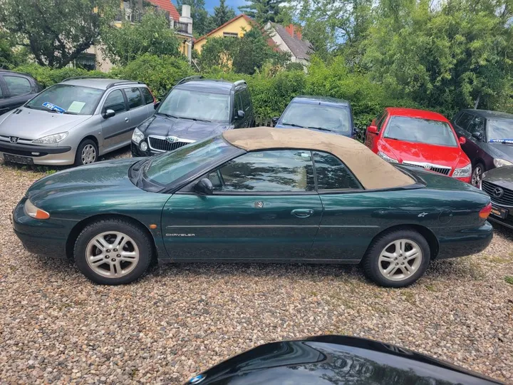 Chrysler Stratus