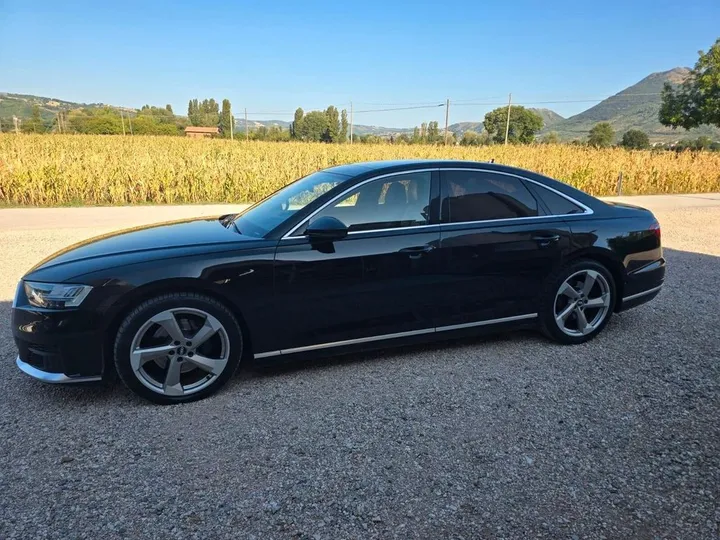 Audi A8