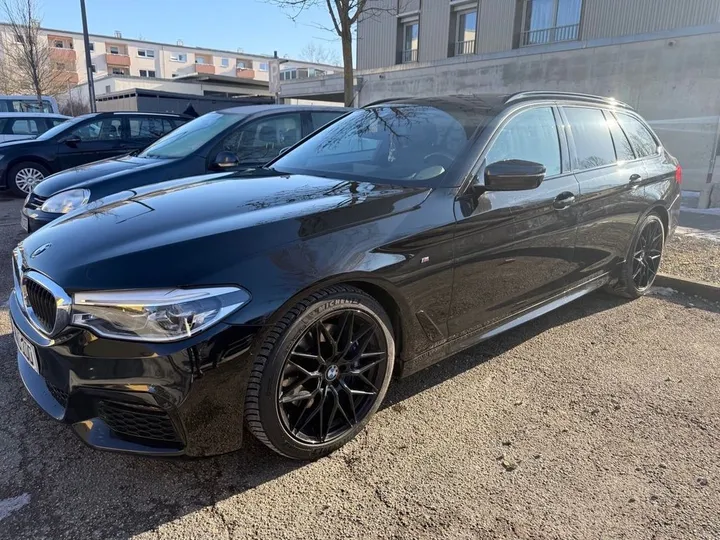 BMW 530