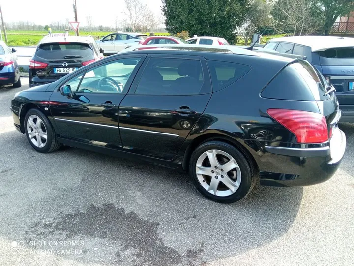 Peugeot 407