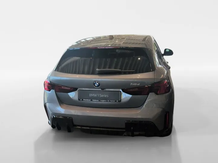 BMW 118