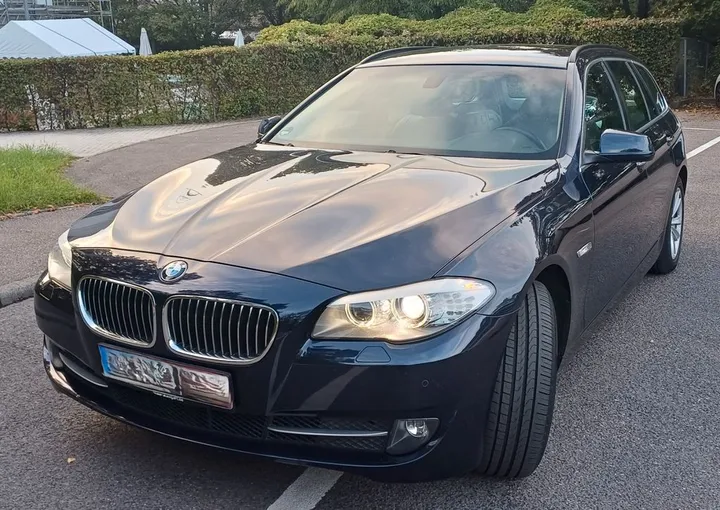 BMW 525