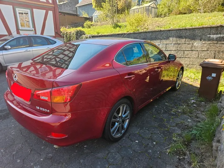 Lexus IS 220