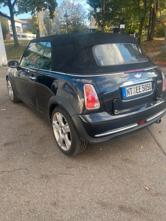 MINI Cooper Cabrio
