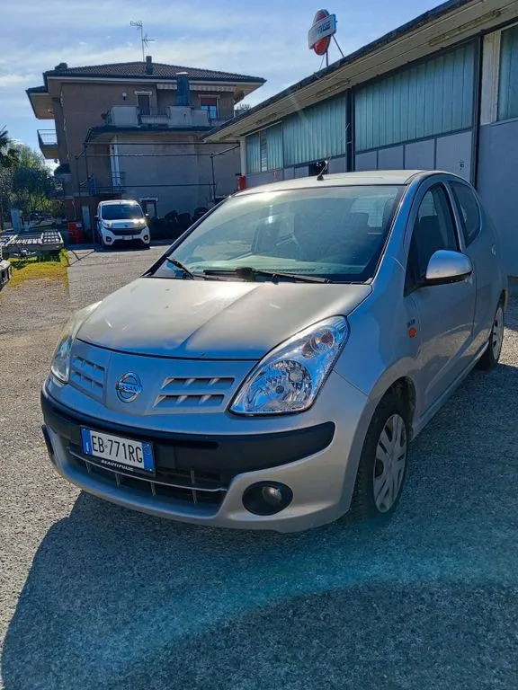 Nissan Pixo