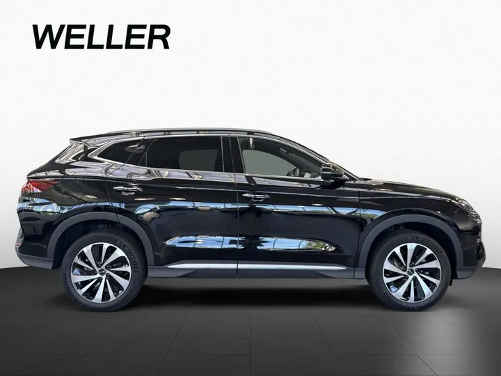 BYD SEAL