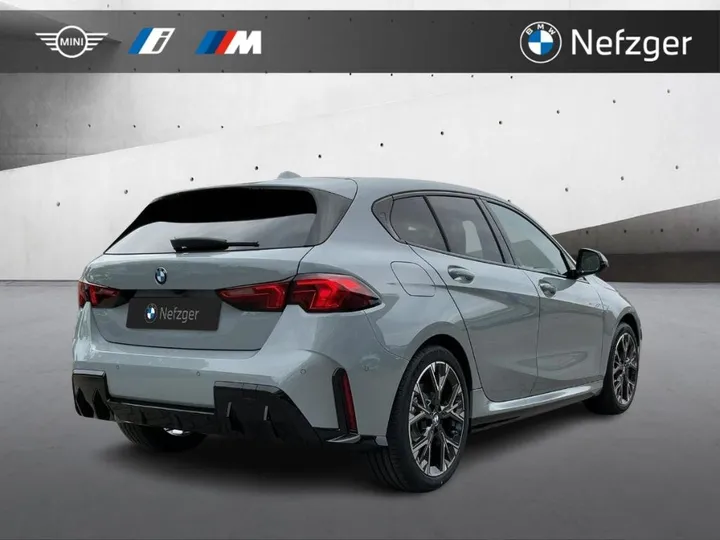 BMW 123