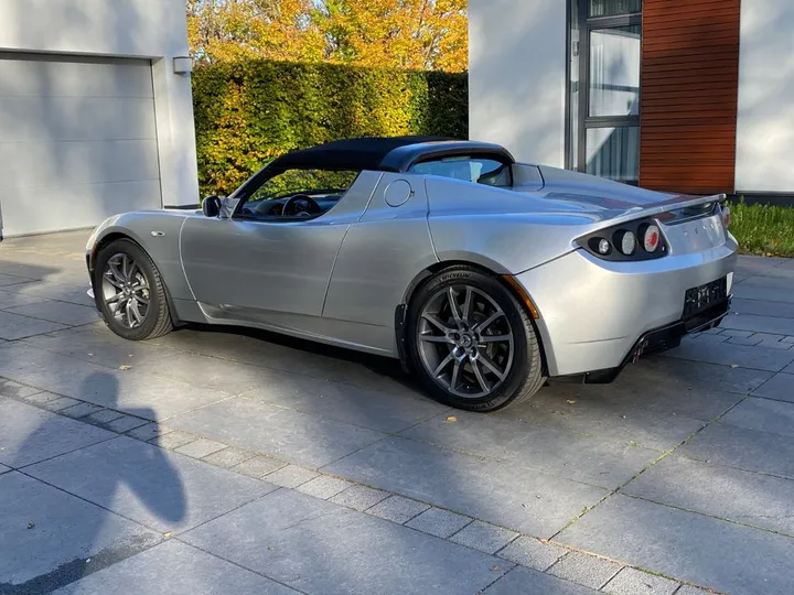 Tesla Roadster