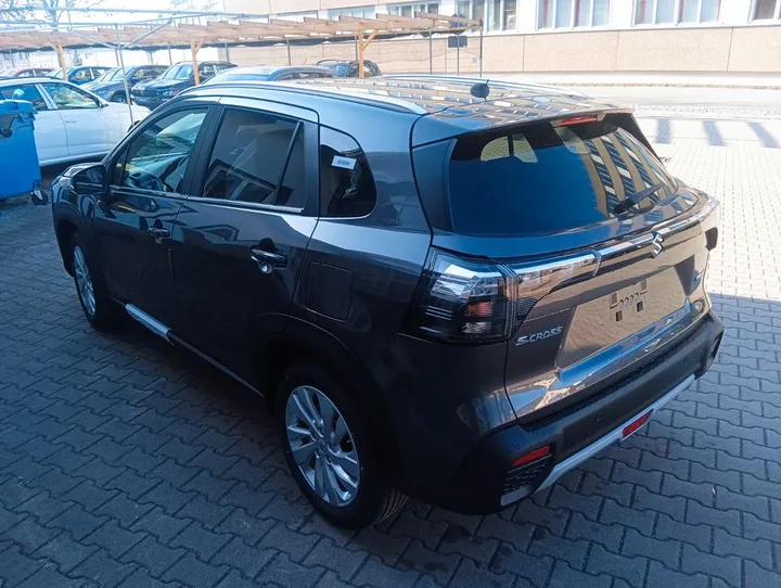 Suzuki (SX4) S-Cross