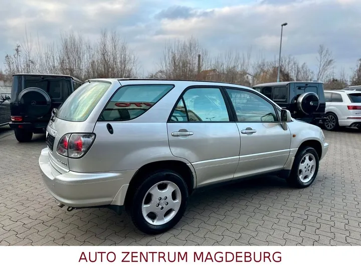 Lexus RX 300