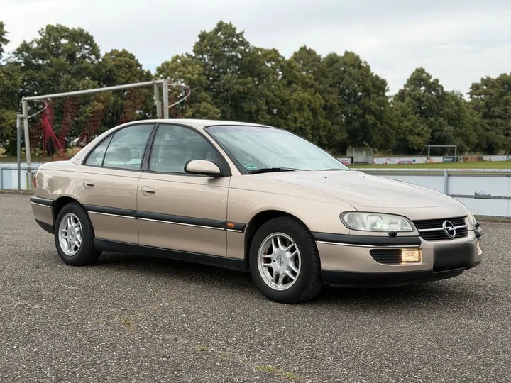 Opel Omega