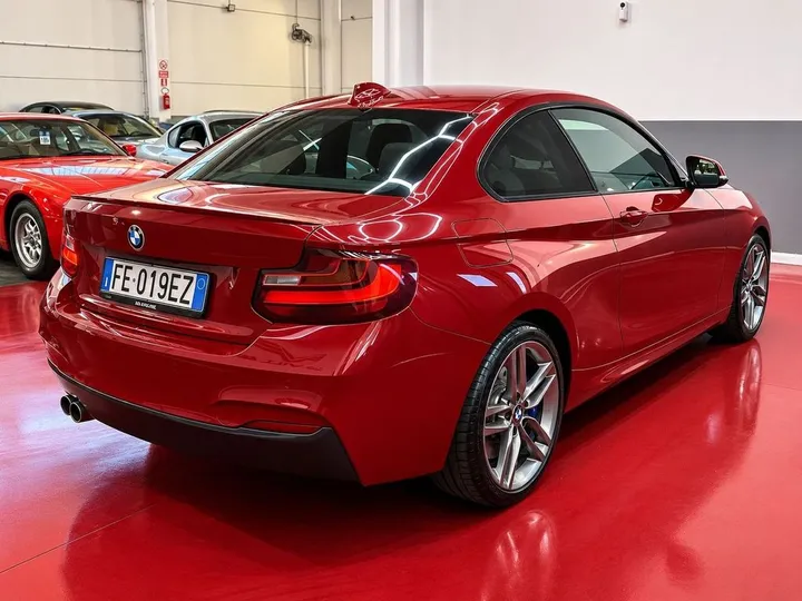 BMW 220