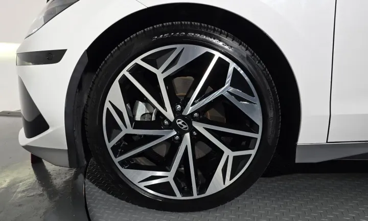 Hyundai Ioniq6