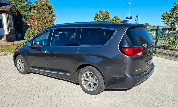 Chrysler Pacifica