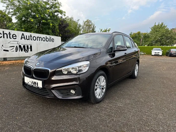 BMW 218