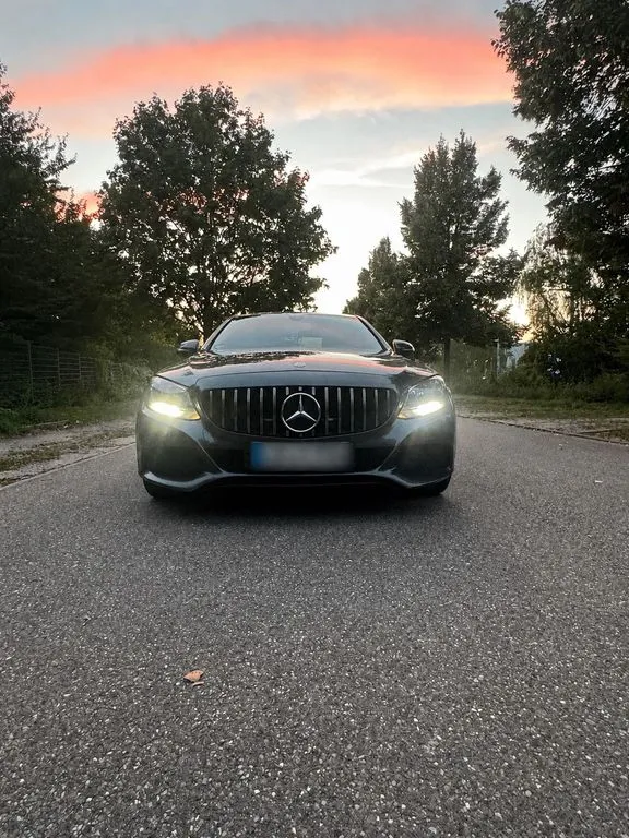 Mercedes-Benz C 200