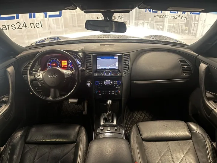 Infiniti FX