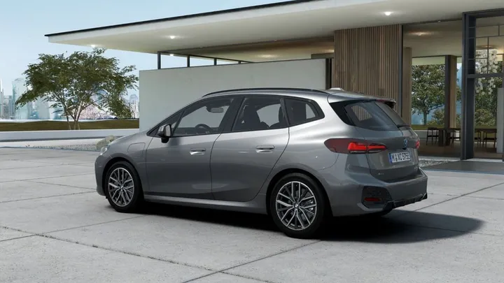BMW 230