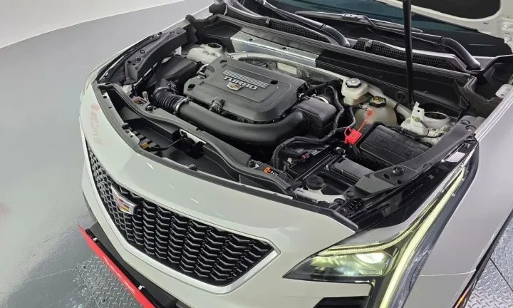 Cadillac XT4