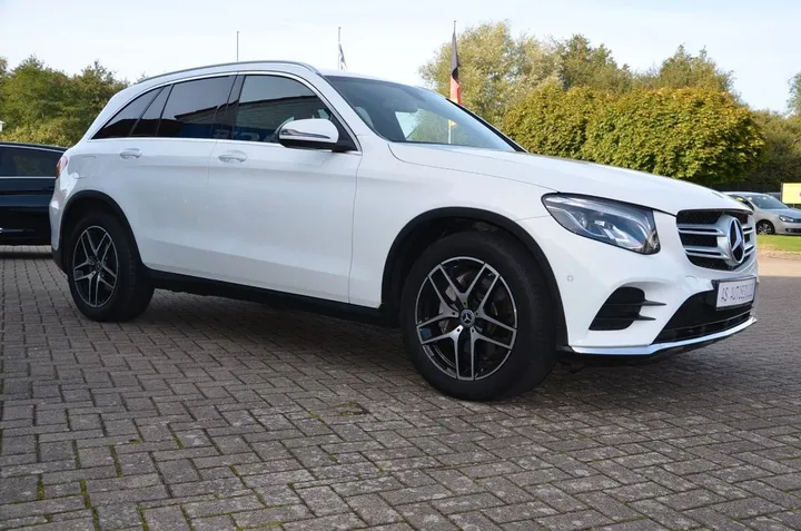 Mercedes-Benz GLC 220