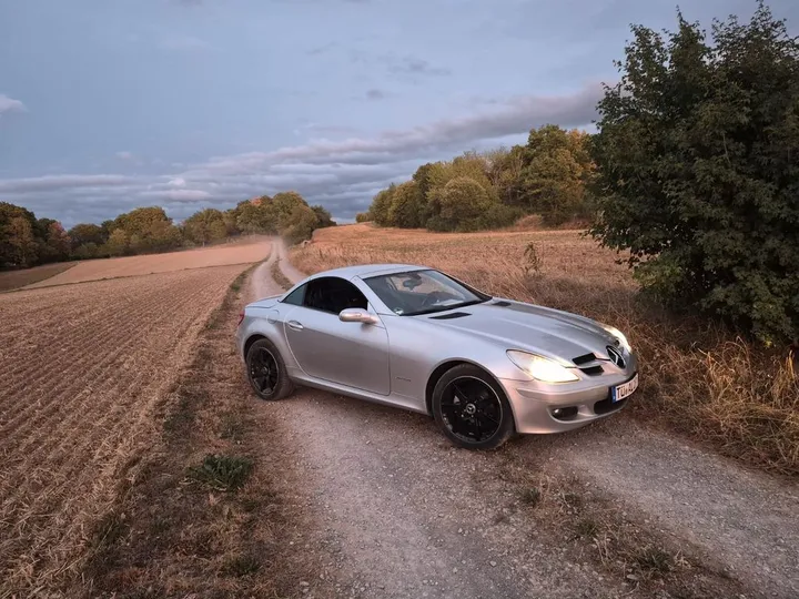 Mercedes-Benz SLK 200