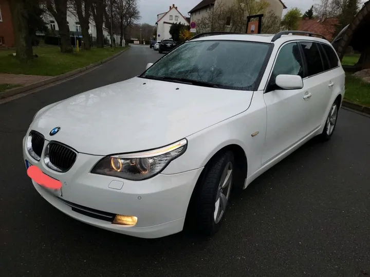 BMW 525