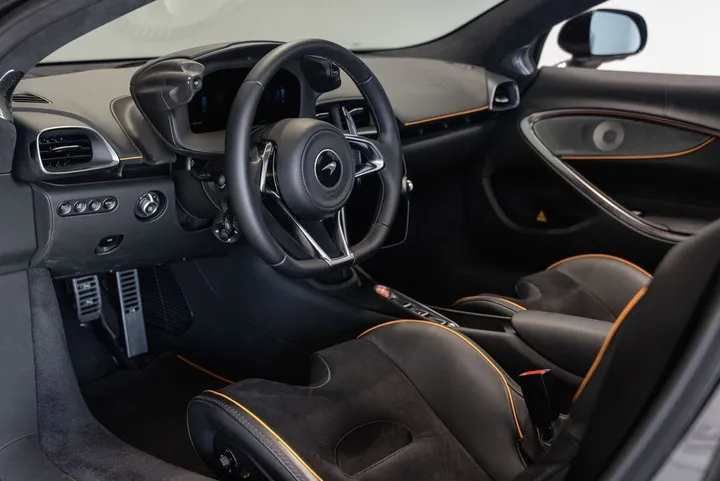 McLaren Artura