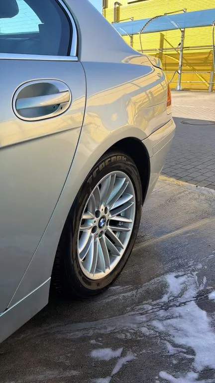 BMW 735