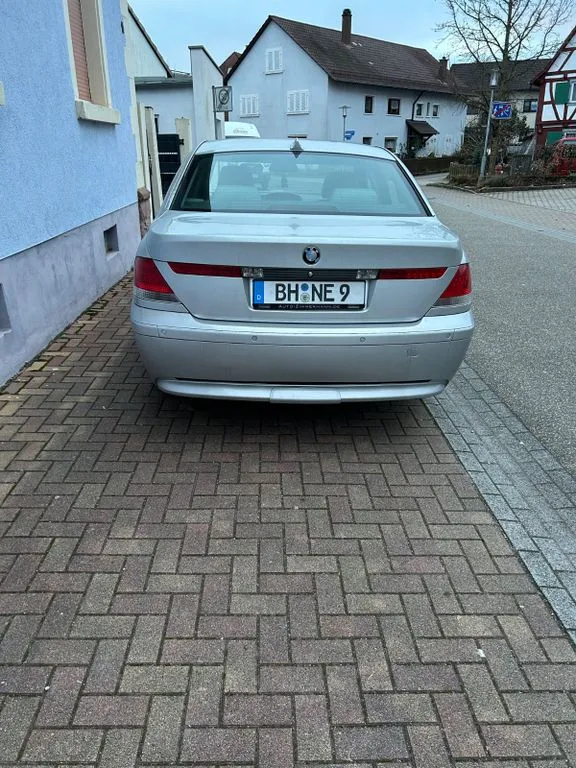 BMW 735
