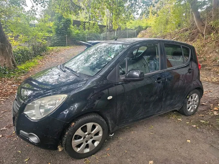 Opel Agila